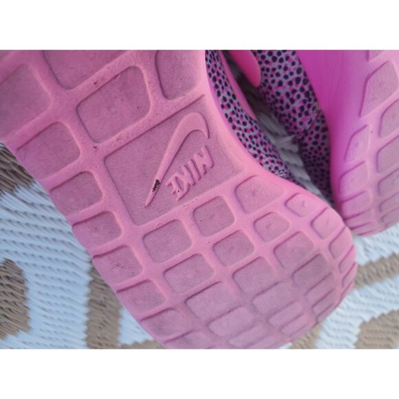 NIKE ROSHE RUN PRINT POLKA DOT 599432 005 SZ 6 WOLF GRAY VIOLET - Picture 10 of 15